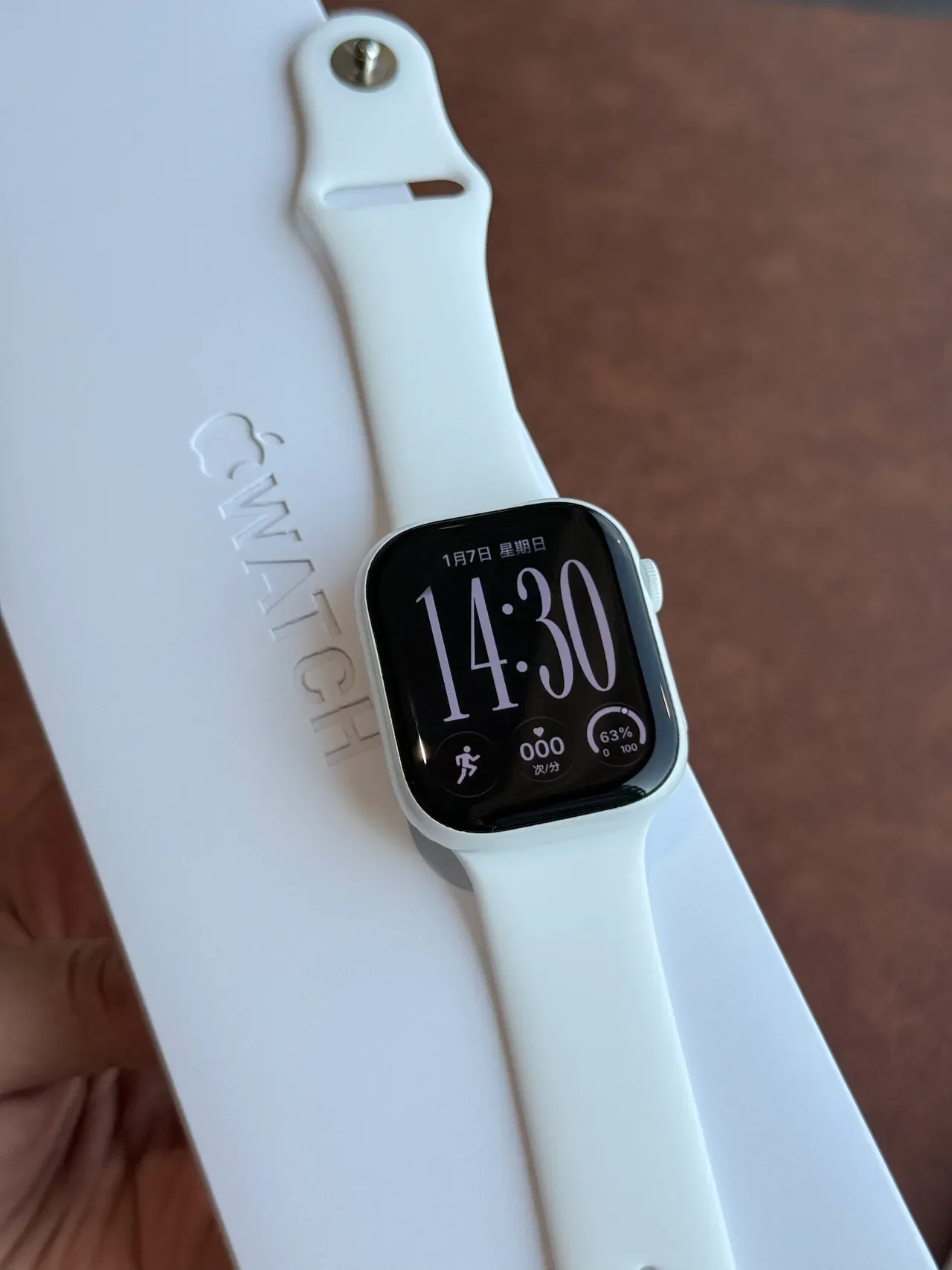 Apple White Black Square-Faced Silicone Band Sports Watch 6