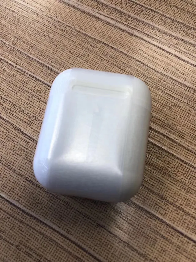 Apple সাদা ধূসর স্টেম-স্টাইল চকচকে ফিনিশ TWS ইয়ারবাড 2