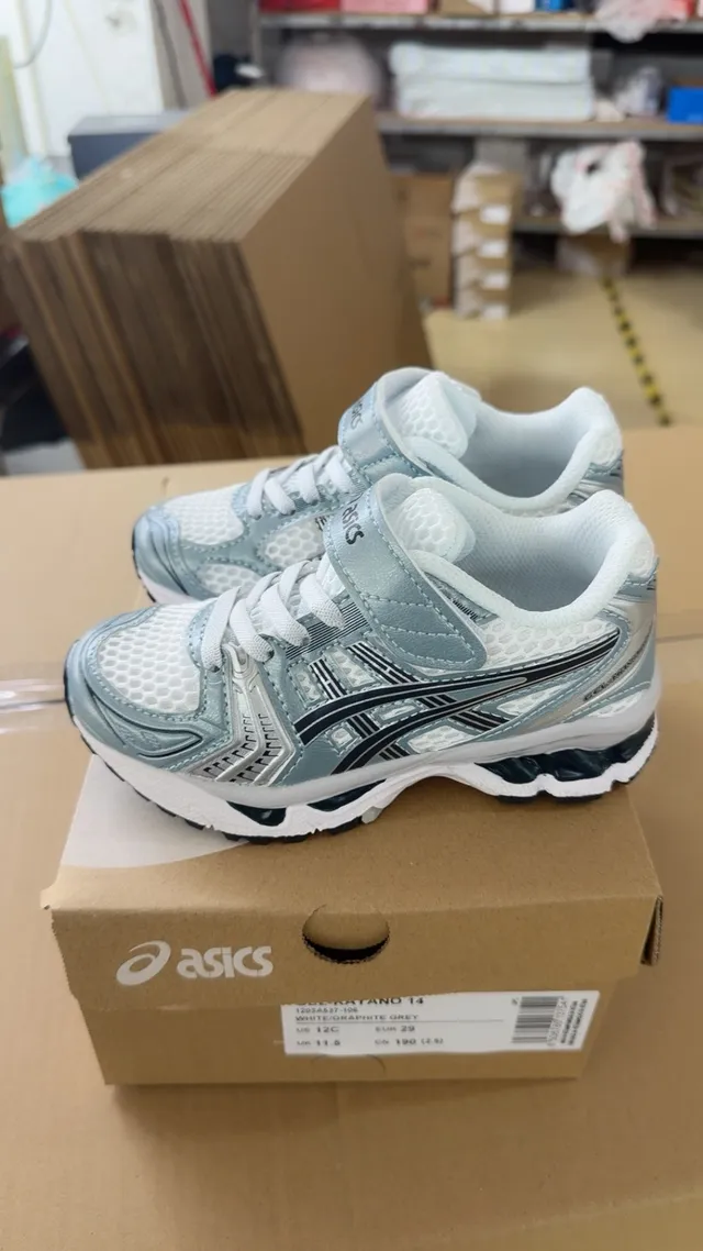 ASICS Pink Silver Mesh Upper Synthetic Overlays Running Shoes 9