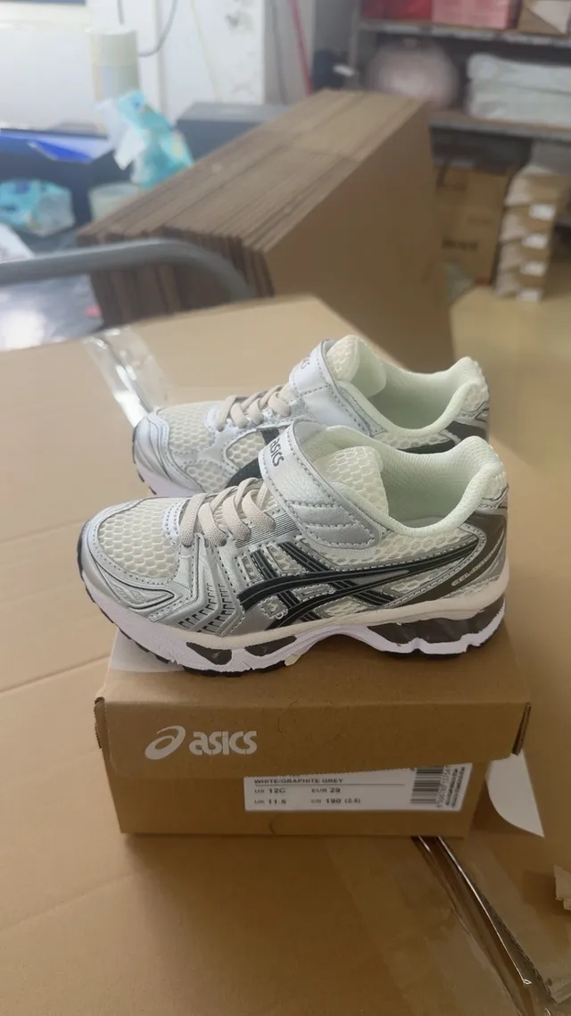 ASICS Pink Silver Mesh Upper Synthetic Overlays Running Shoes 10