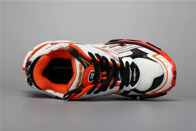 ASICS Runner সাদা নারাঙ্গি কালো দৌড়ের জুতো 7