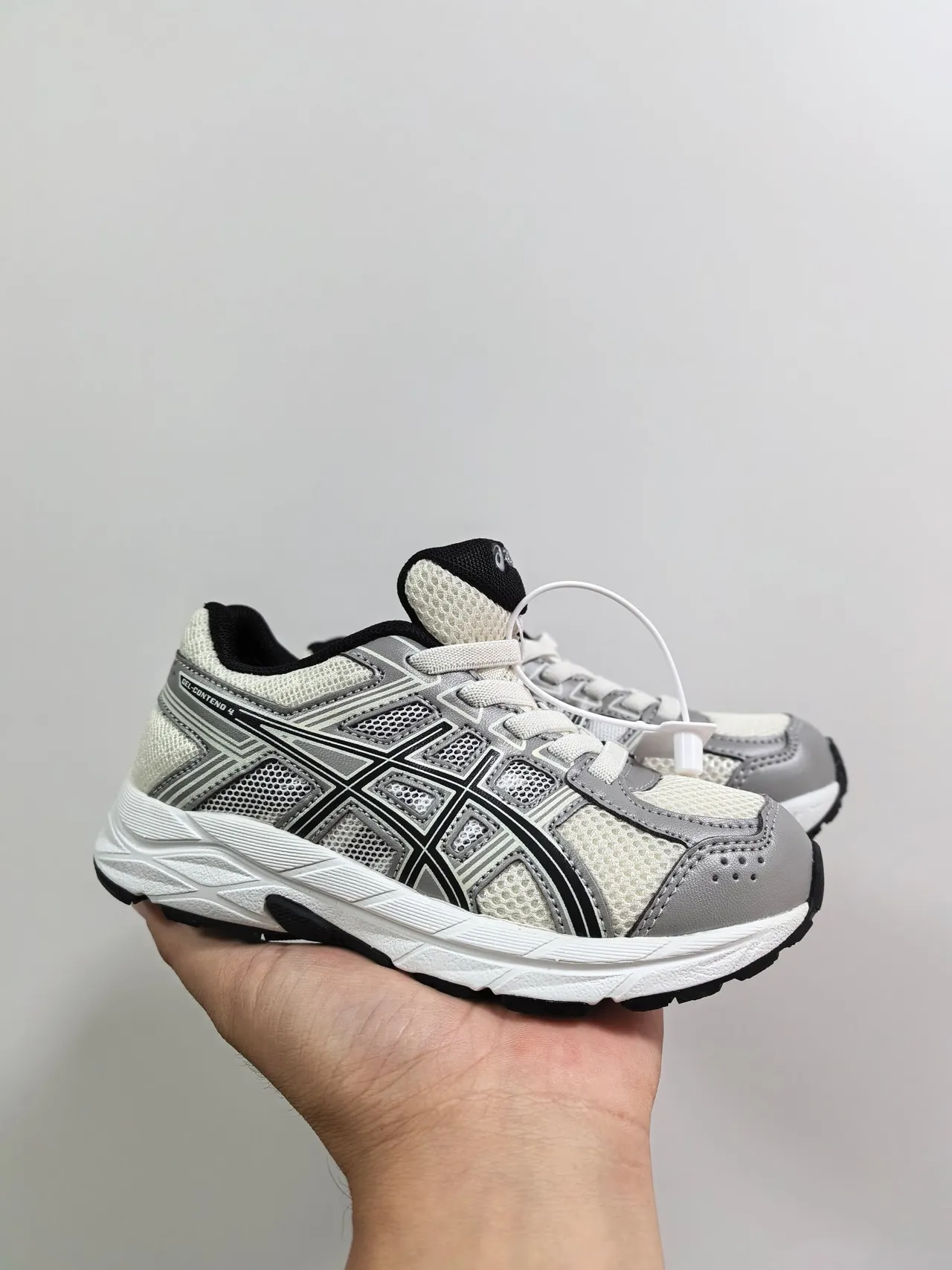 ASICS 白黑 网布鞋面 合成覆盖 跑鞋 15