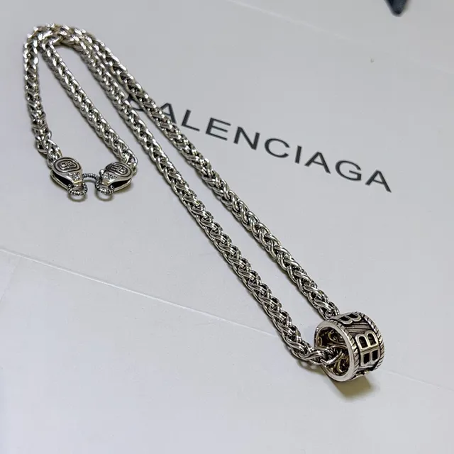 Balenciaga BB Pendentif Chaîne de Blé Tressée Collier 4