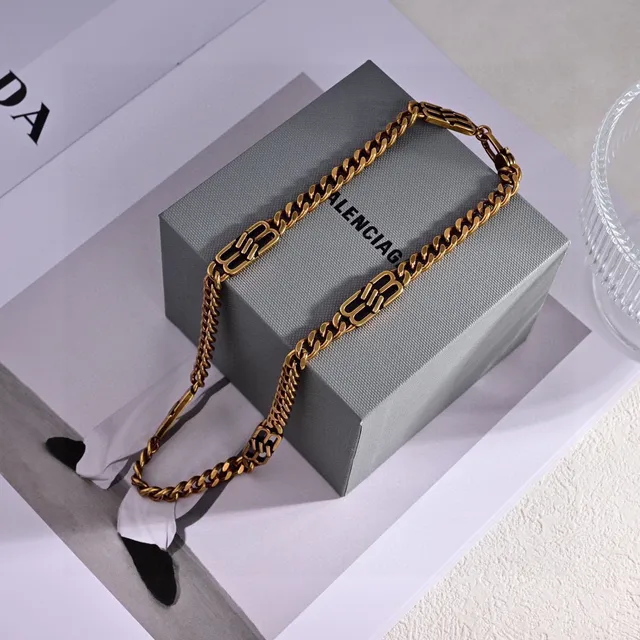 Balenciaga Boucles d'oreilles Clip-Style Chaîne Ton Or 6