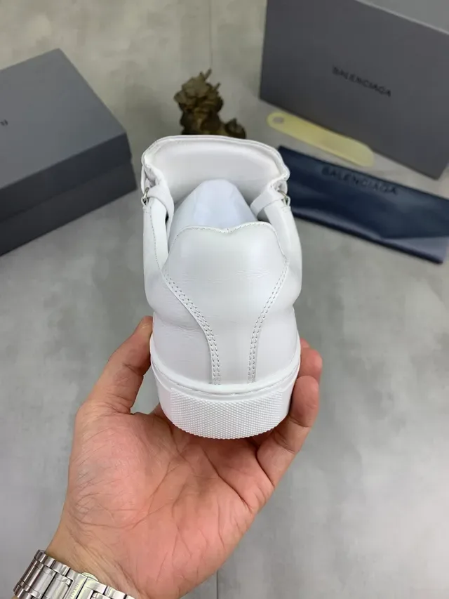 Balenciaga Defender White Leather Lifestyle Sneakers 3