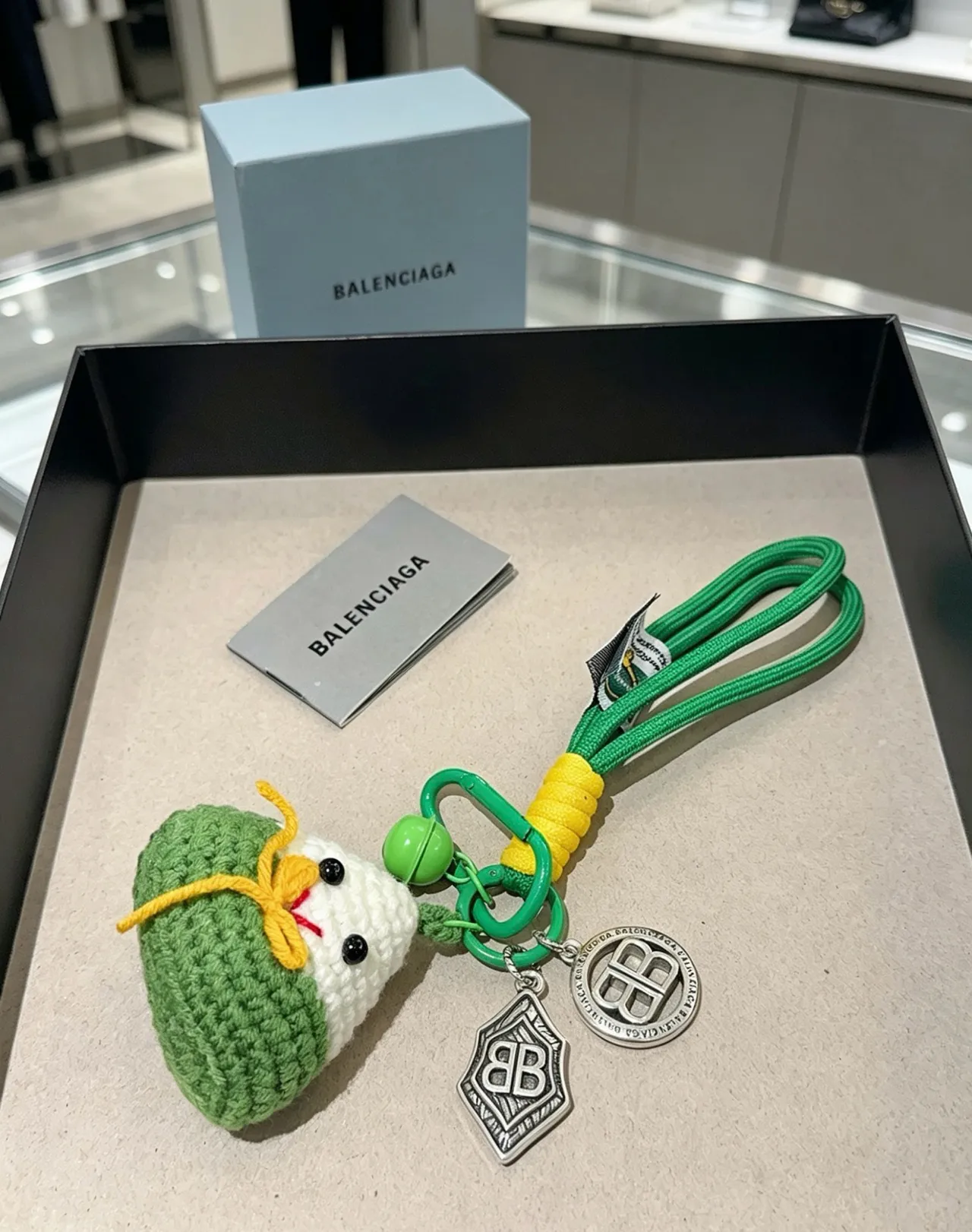 Balenciaga Le Cagole রৌপ্য সবুজ মেটালিক চামড়া কোয়িল্টেড প্যানেল বোস্টন ব্যাগ 6