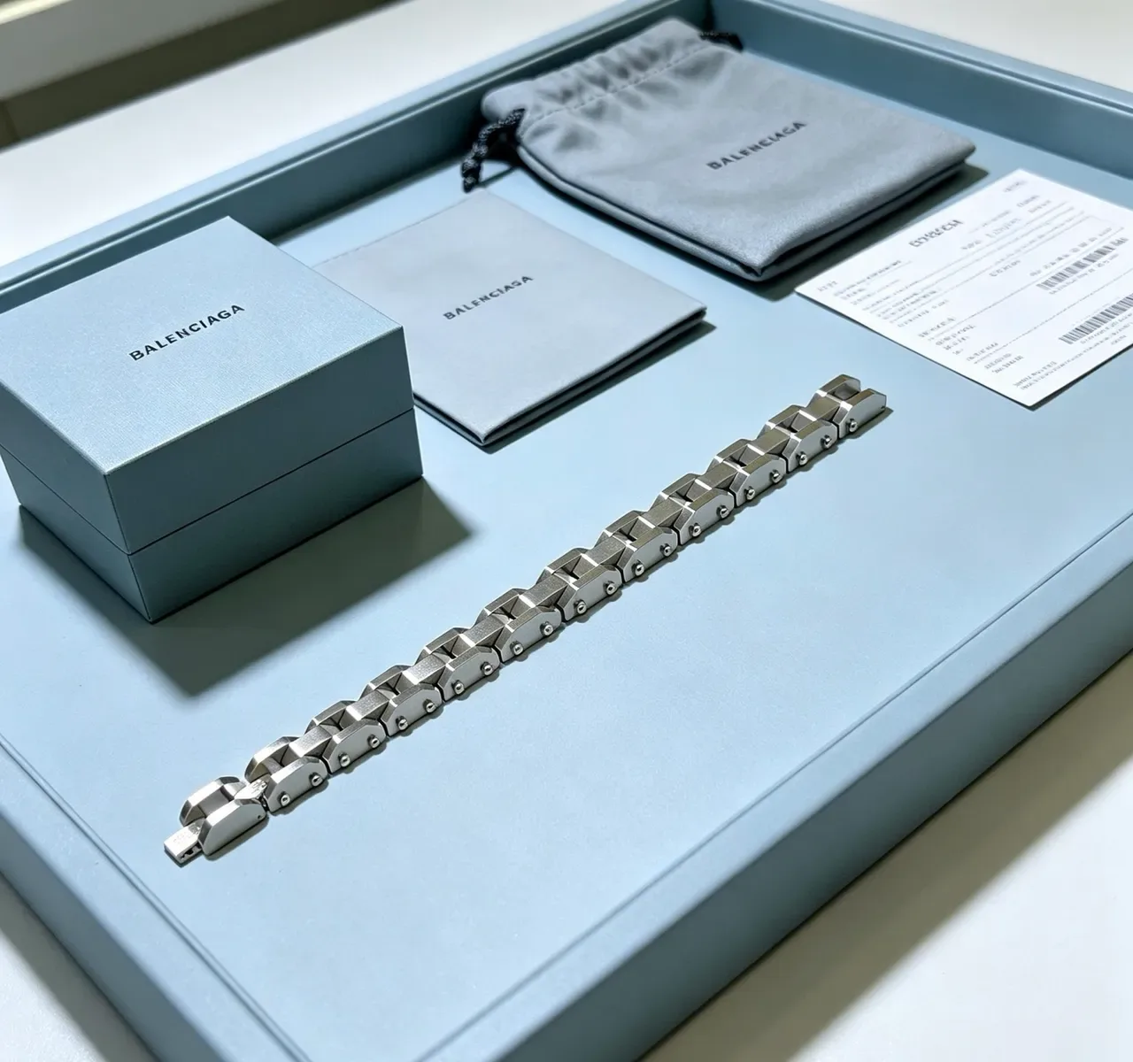 Balenciaga Pulsera Plata Gris Geométrica Enlaces Faceteados Construcción Remachada 2
