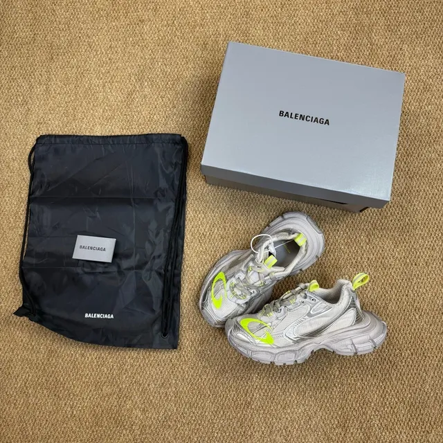 Balenciaga Speed 3.0 银色和霓虹黄厚底运动鞋 2