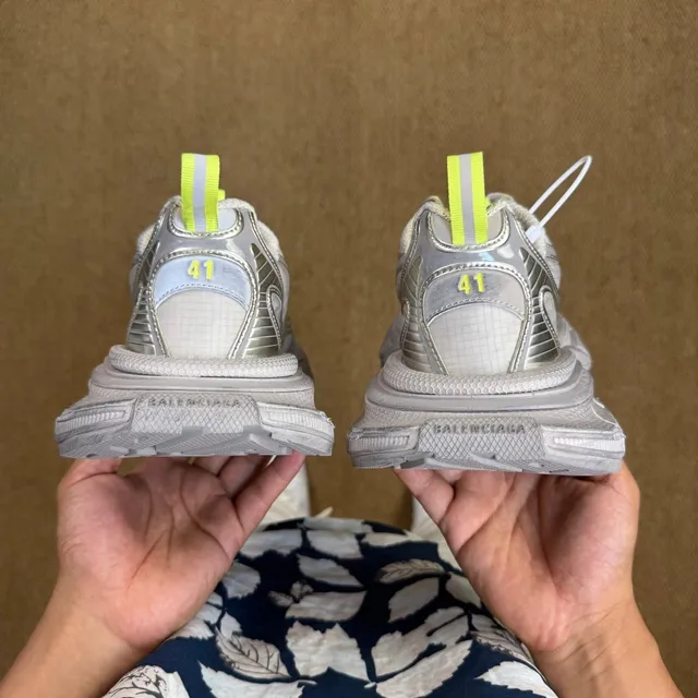Balenciaga Speed 3.0 银色和霓虹黄厚底运动鞋 7