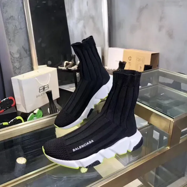 巴伦西亚加 Speed Trainer 黑色霓虹黄生活方式运动鞋 3