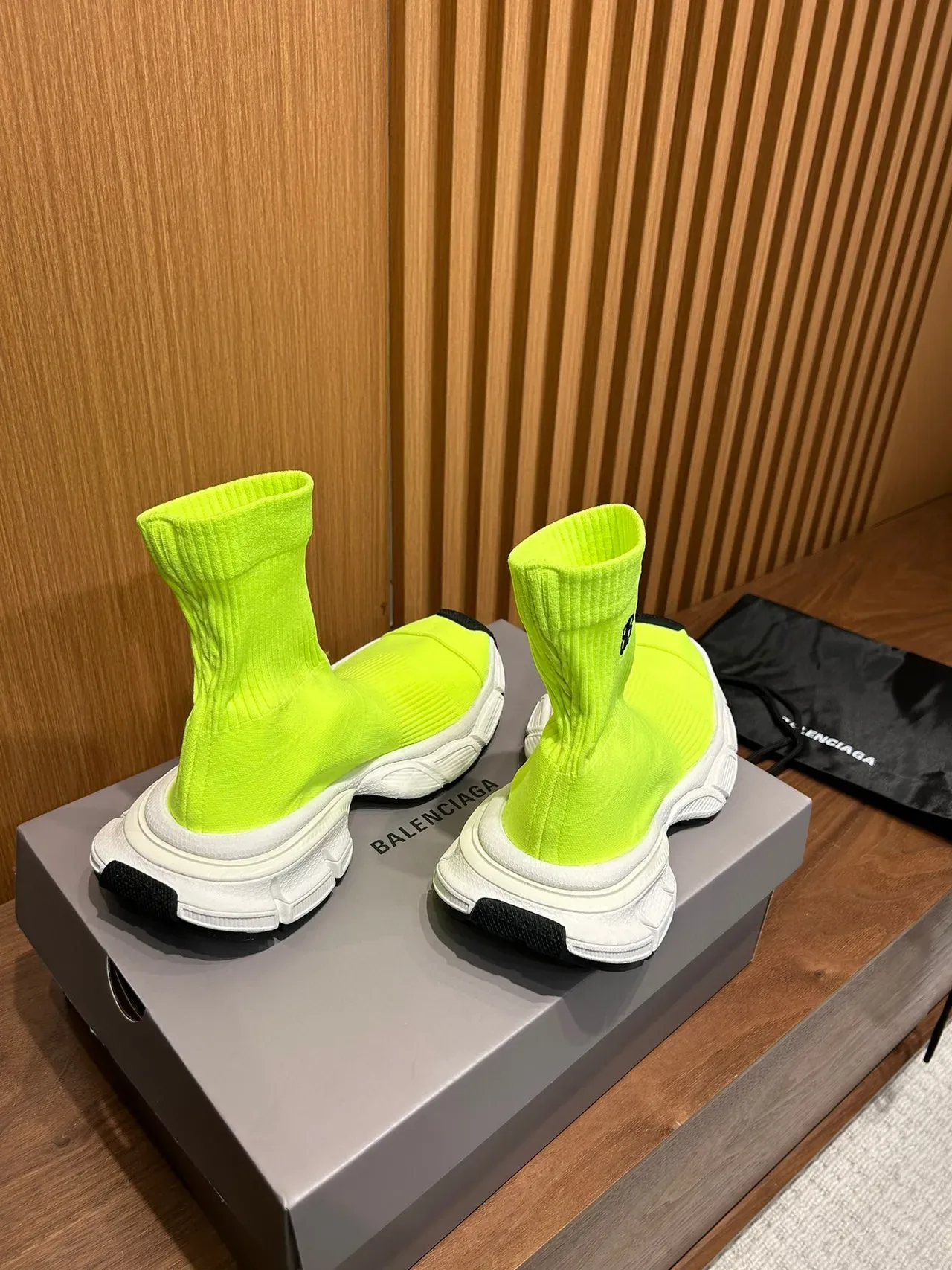 Balenciaga Speed Trainer 荧光酸橙绿 袜套式生活方式运动鞋 6