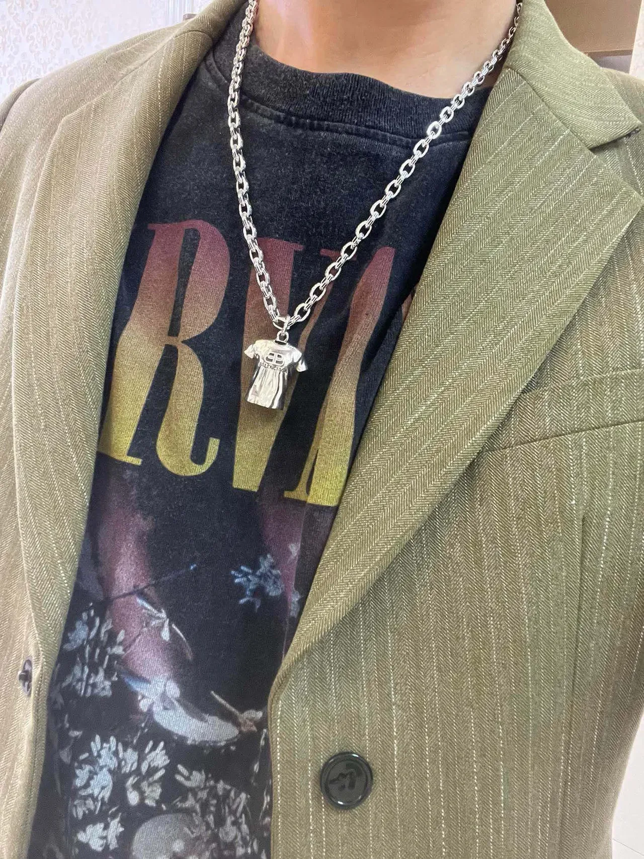Balenciaga T恤 银色 粗链条坠吊项链 5