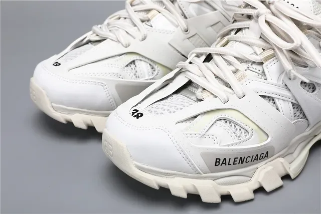 Balenciaga Track Trainer White Chunky Sneakers 4