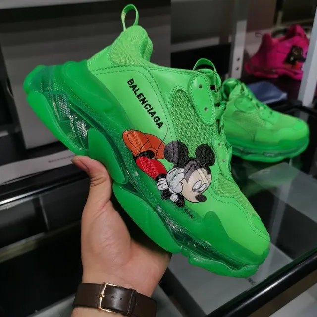 Balenciaga Triple S Zapatillas Neón Verde Mickey Mouse Chunky 9