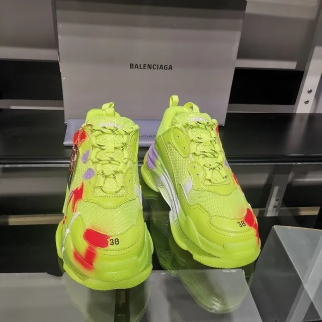 Balenciaga Triple S 霓虹黄 红 紫 厚底运动鞋 7