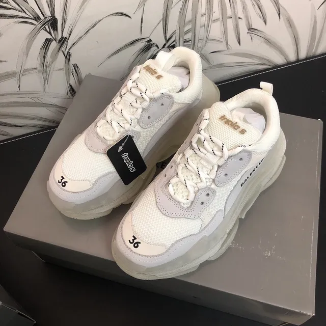 Balenciaga Triple S Chaussures Chunky Blanches 2