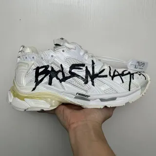 Balenciaga सफेद काला सोल ग्राफिटी-प्रिंट ओवरले चंकी स्नीकर