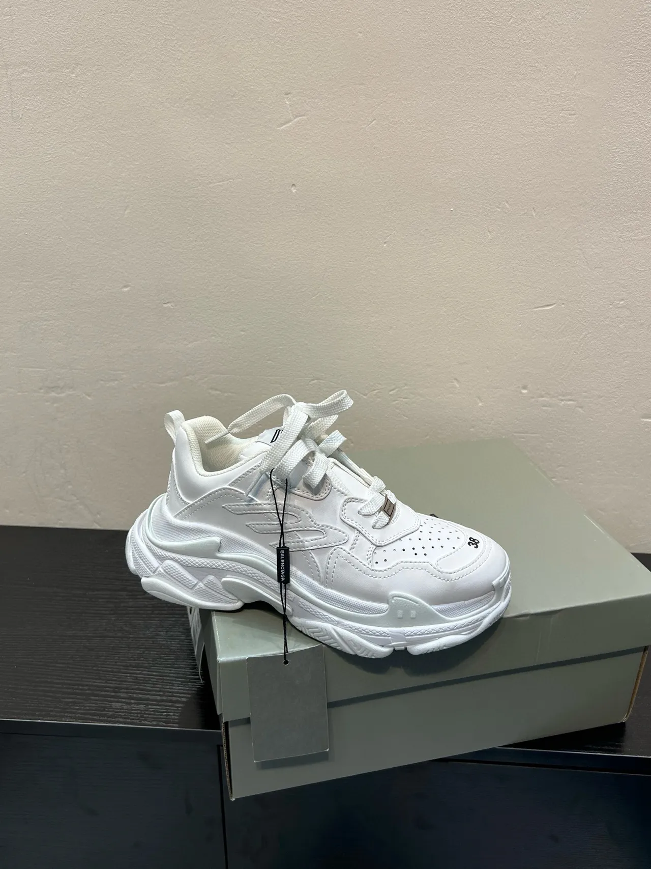 Balenciaga White Black Sole Perforated Toe Chunky Sneakers 9