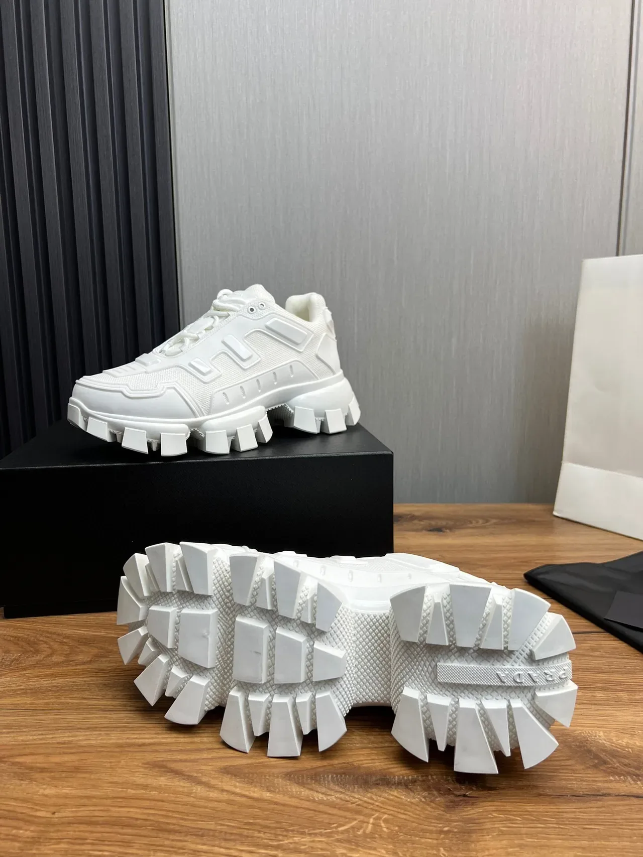 Balenciaga White Monolithic Block-Lug Sole Chunky Sneakers 9