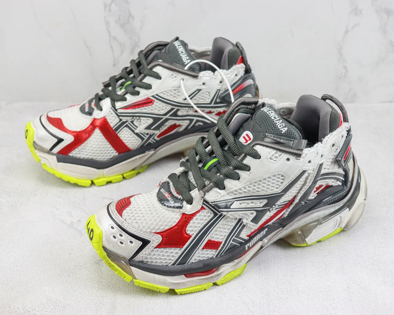 Balenciaga Blanc Rouge Silhouette Oversized Maille Stratifiée et Superpositions Synthétiques Sneakers Chunky 4