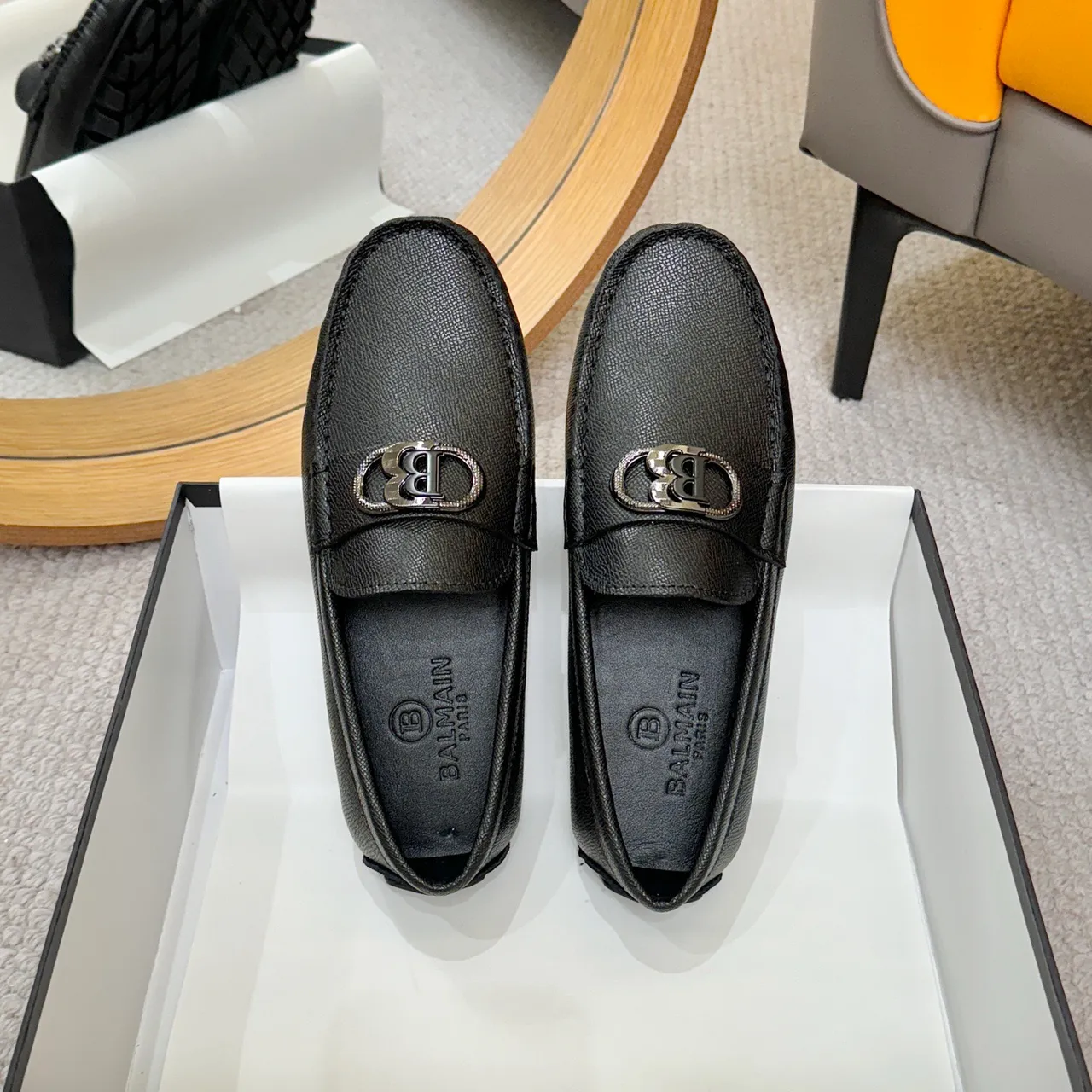 Balmain B-Court Mocasines de Cuero Negro Granulado 2