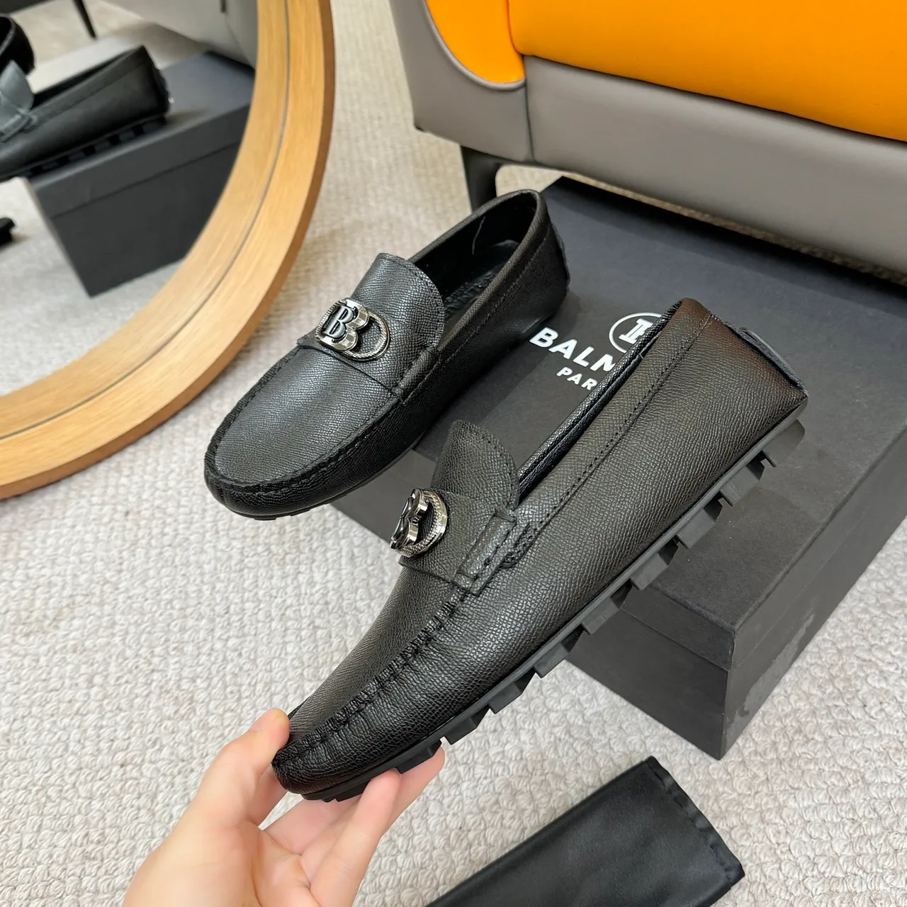 Balmain B-Court Mocasines de Cuero Negro Granulado 4