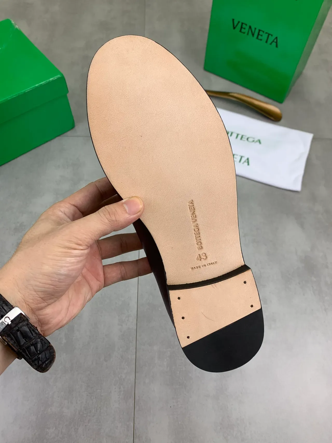 Bottega Veneta Andiamo Burdeos Negro Intrecciato-Tecido Vamp Cuero Liso Superior Loafer 4