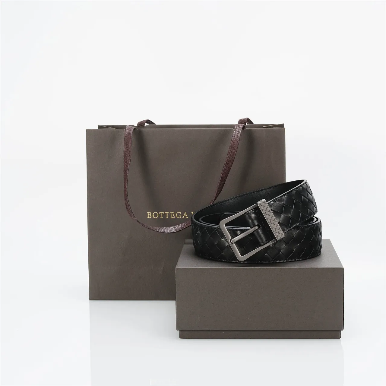 Bottega Veneta Cassette Intrecciato Correa de cuero negro 5