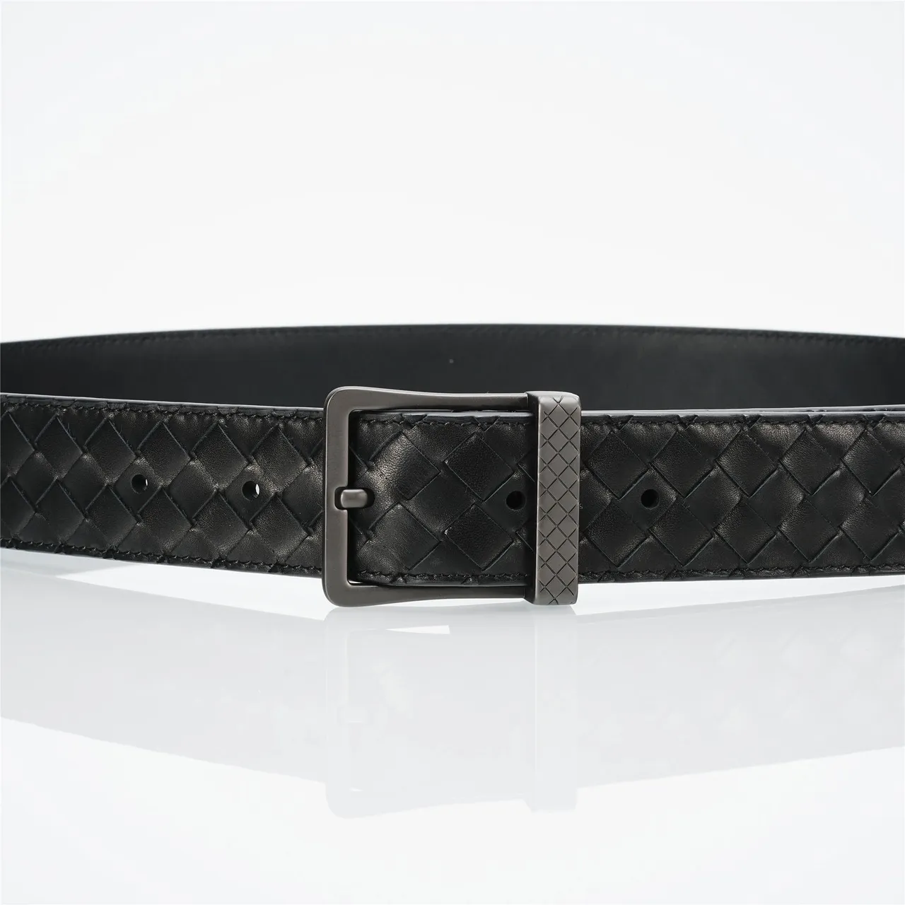 Bottega Veneta Cassette Intrecciato Correa de cuero negro 8