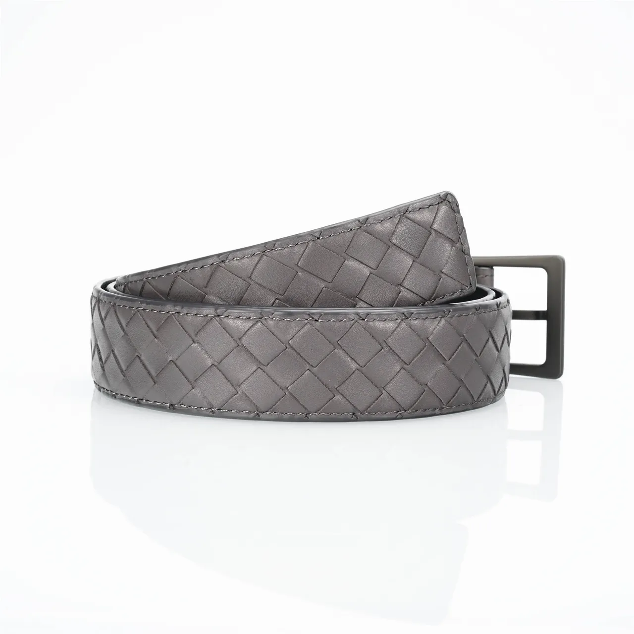 Bottega Veneta Cassette Intrecciato Cinto de Couro Cinza 3