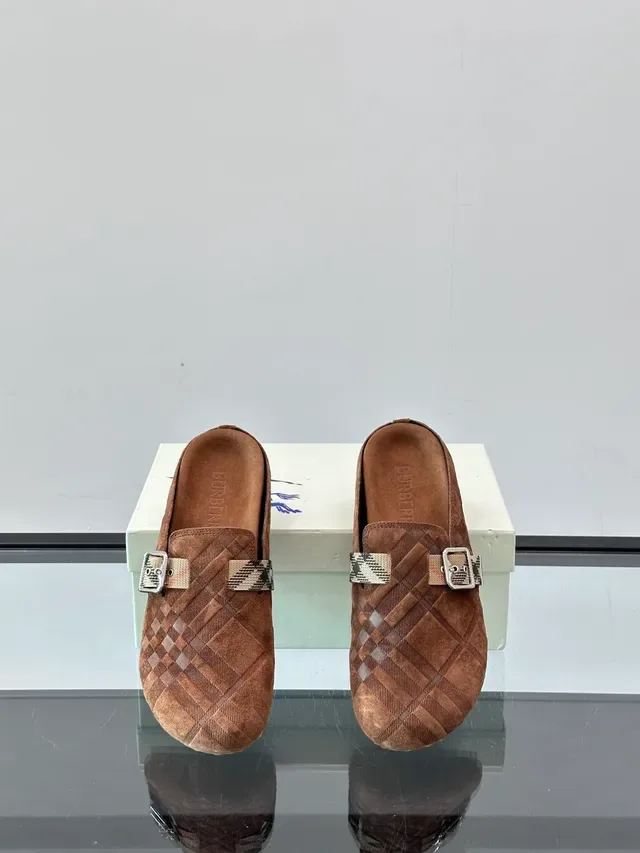Bottega Veneta Cassette Mule Mocassins Marron Daim Tissé 3