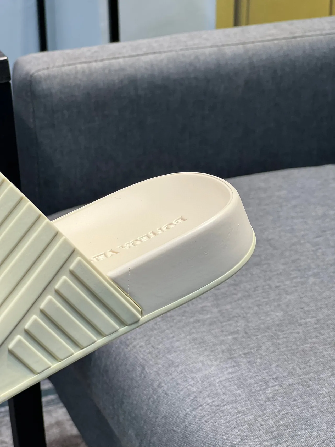 Bottega Veneta Cassette Slide হালকা লাইম-সবুজ স্লিপার 8