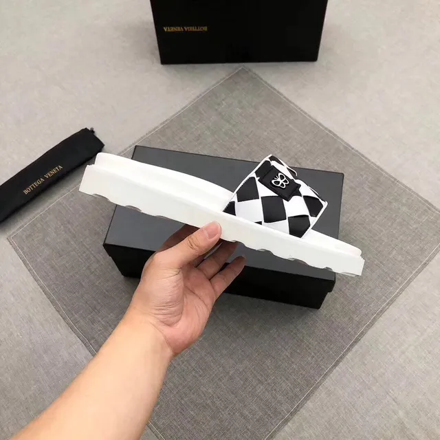 Bottega Veneta Cassette Slide সাদা কালো চেকারবোর্ড স্ট্র্যাপ মোটা প্ল্যাটফর্ম সোল স্লিপার 4