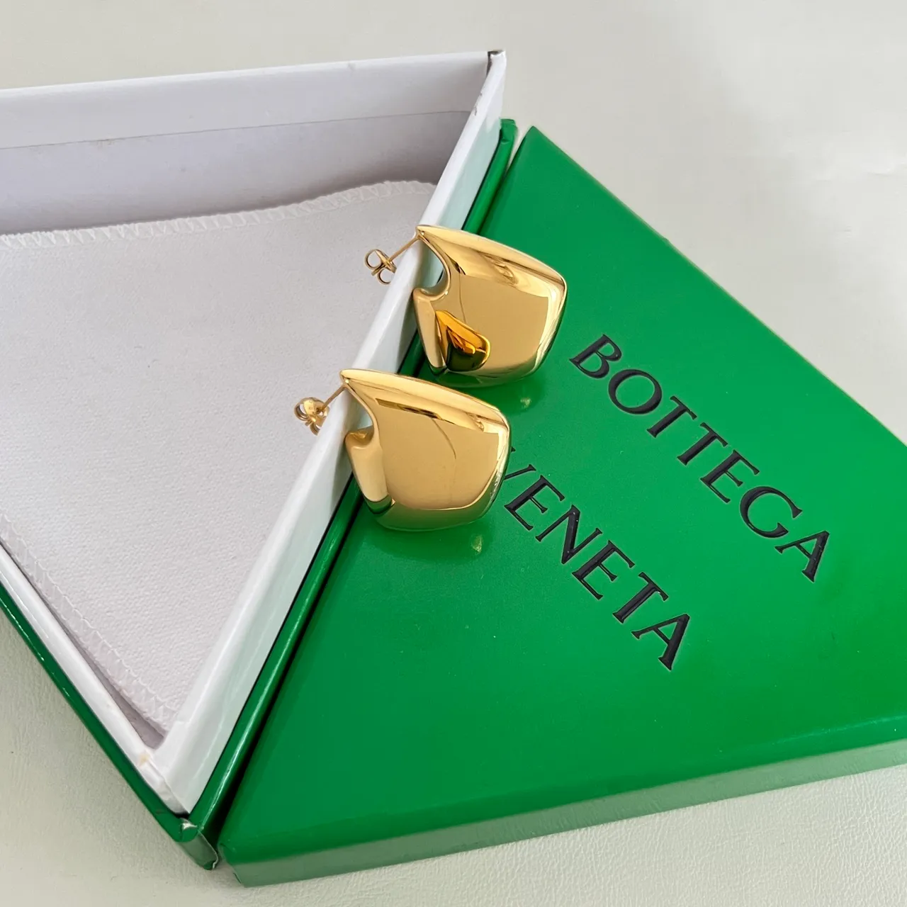 Bottega Veneta Geometric Asymmetrical Gold-Tone Stud Earrings 3