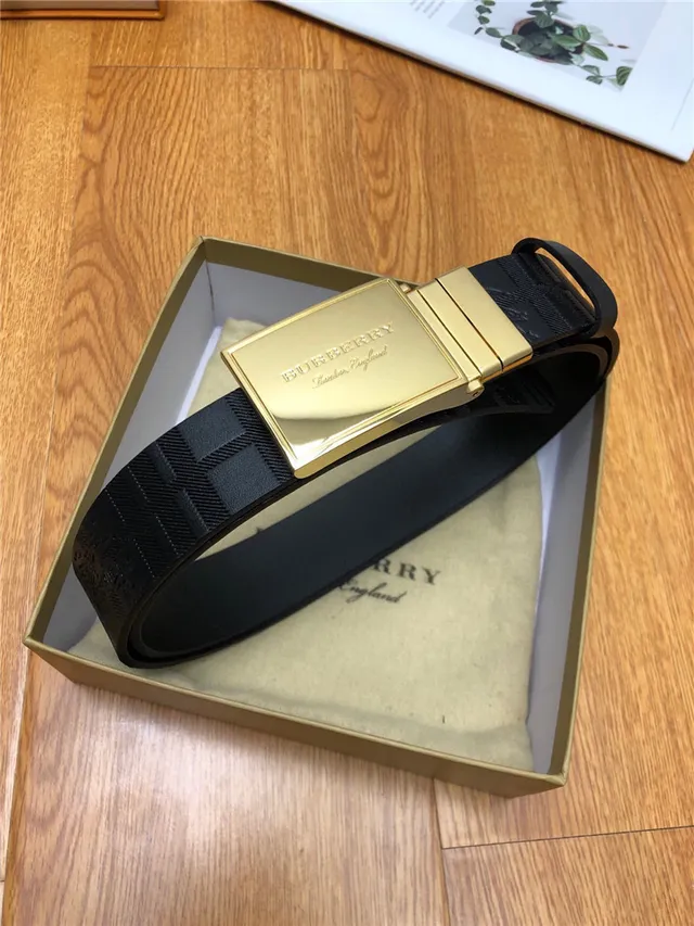 Burberry Knight কালো রৌপ্য উৎকীর্ণ ঘর চেক প্যাটার্ন ব্রাশ আয়তাকার বক্ল লেদার বেল্ট 9