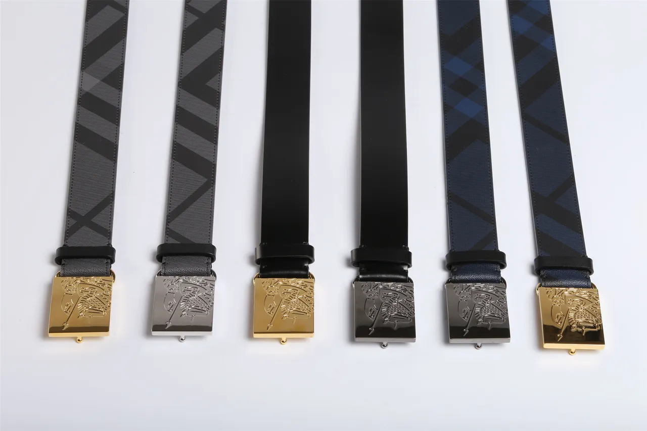 Burberry Knight Navy and Black Check Leather Belt 2