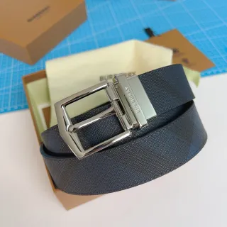 Burberry Ceinture en cuir tressée avec boucle réversible