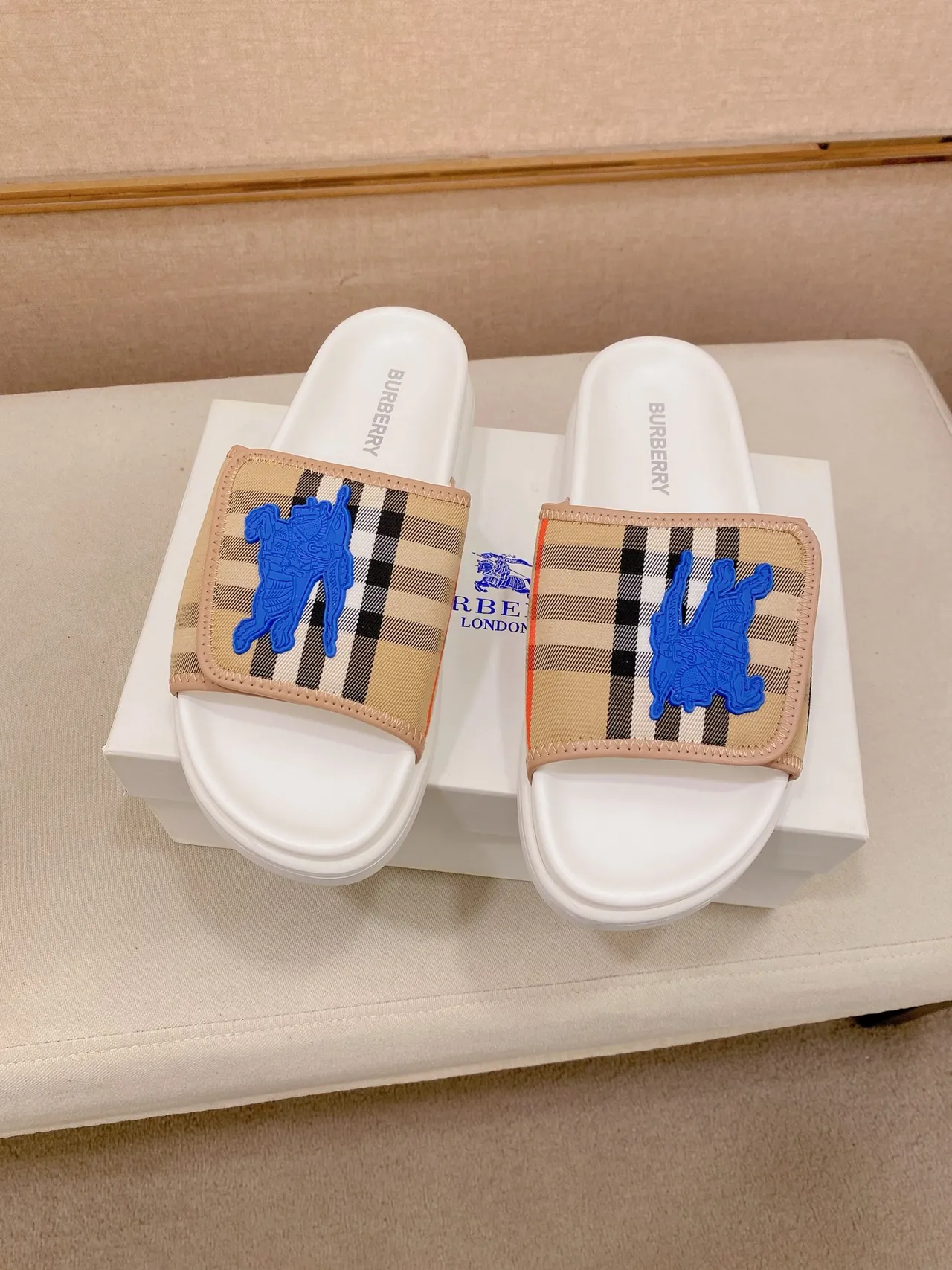 Burberry Slide Black Blue Check-Pattern Strap Raised Equestrian Knight Motif Slippers 4