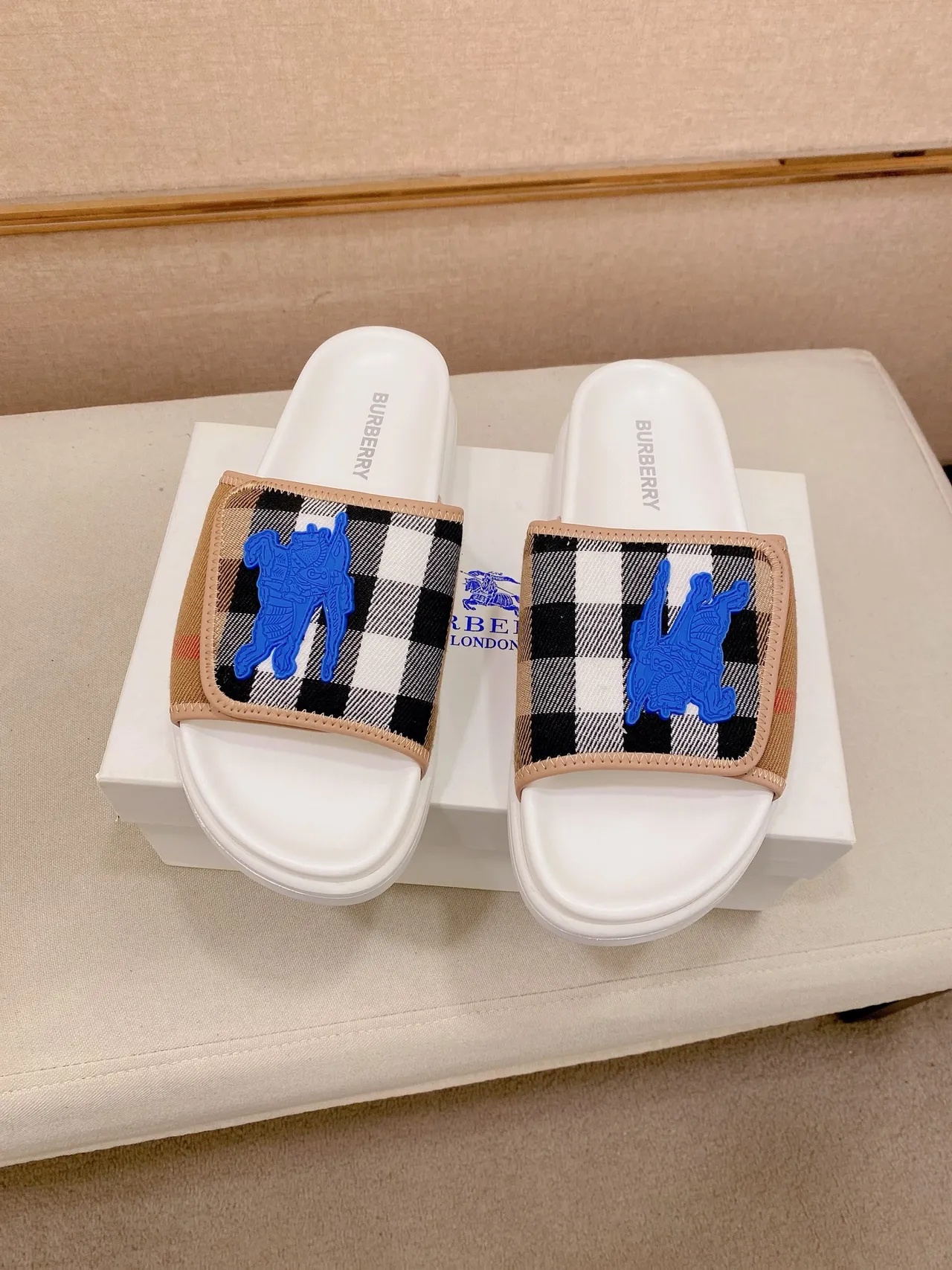 Burberry Slide Black Blue Check-Pattern Strap Raised Equestrian Knight Motif Slippers 5