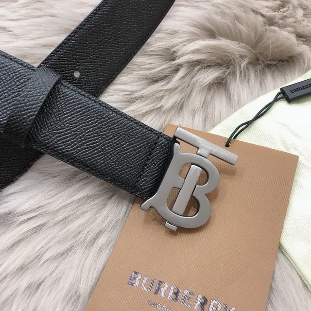 Burberry TB حزام أسود ذهبي ناعم حبيبي نقش إبزيم جلد حزام 3