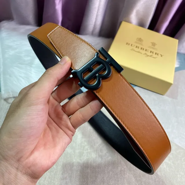 Burberry TB Cinto Marrom Preto Bege Liso Monograma Fivela Couro Cinto 3