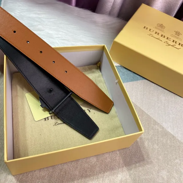 Burberry TB Cinto Marrom Preto Bege Liso Monograma Fivela Couro Cinto 5