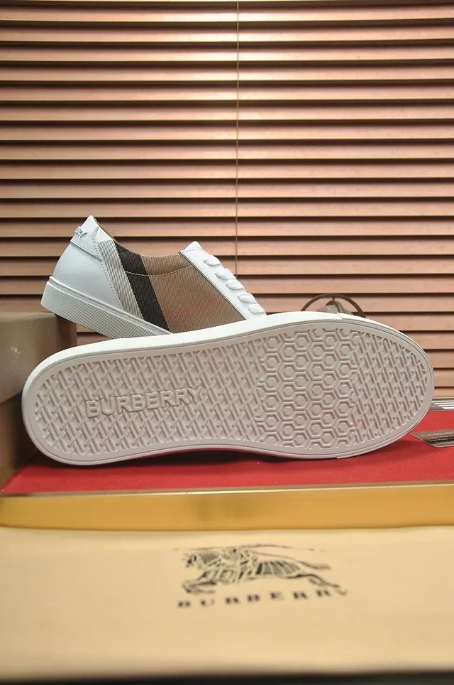 Burberry Chaussures Lifestyle Blanc Beige en Cuero avec Panneau Latéral House Check 2