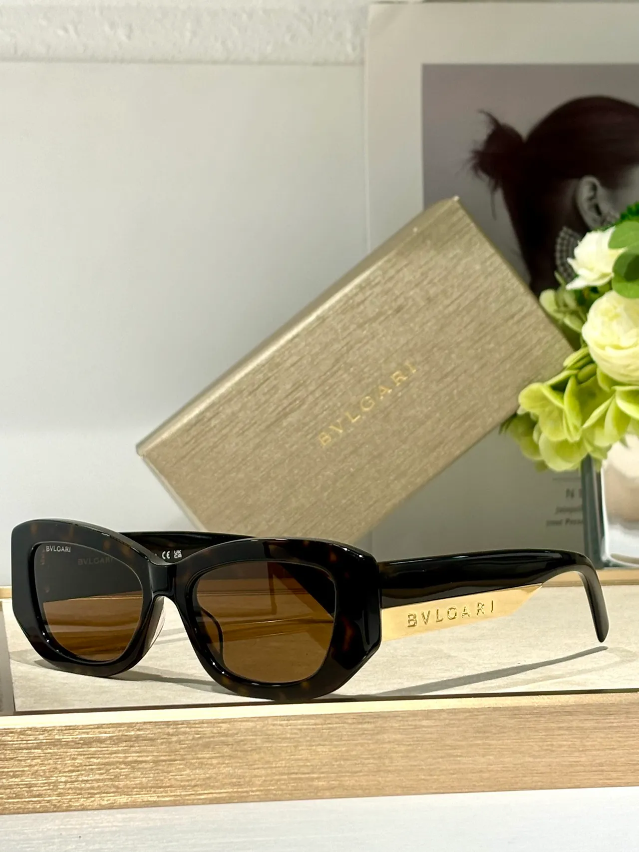 Bvlgari Angular Cat-Eye Marbled Black Gradient Lens Sunglasses 8