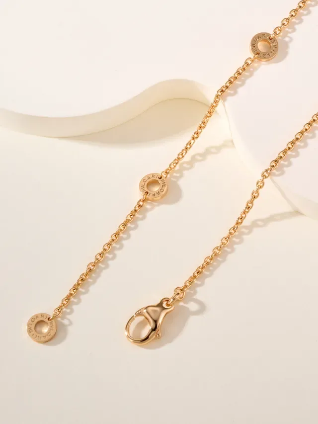 Bvlgari B.zero1 Gold Black Cylindrical Multi-Ring Pendant Pavé-Set Diamond Bezel Necklace 9