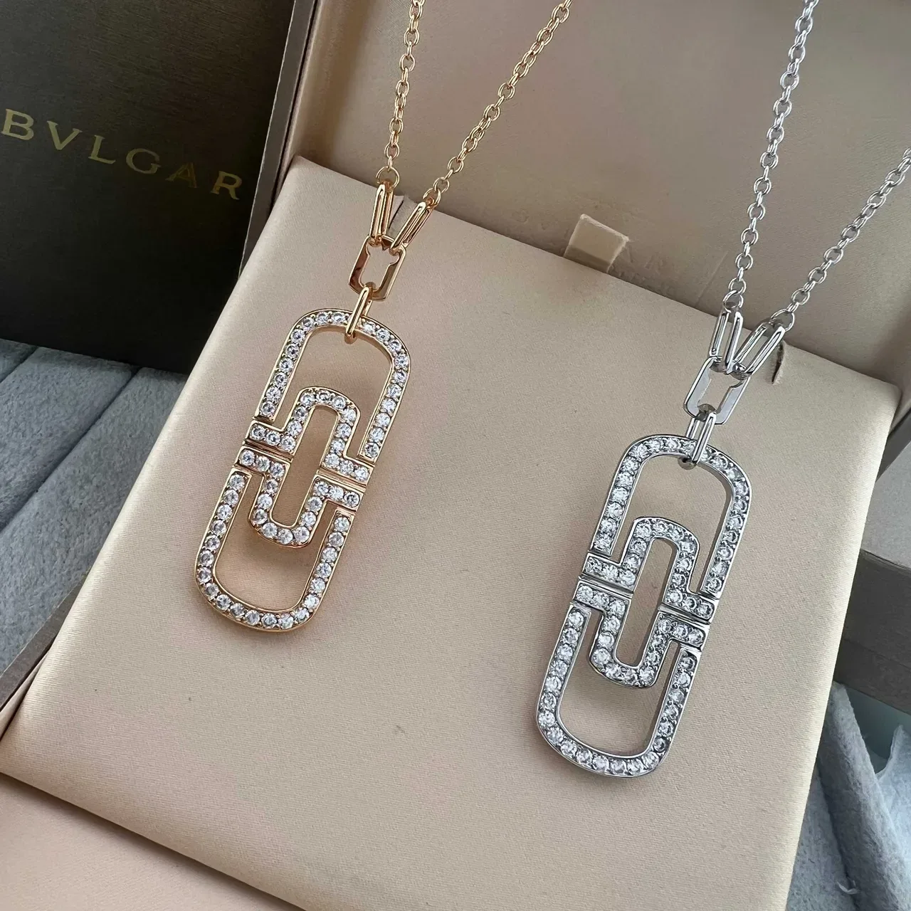 Bvlgari B.zero1 Meander Pavé पेंडेंट नेकलेस 7