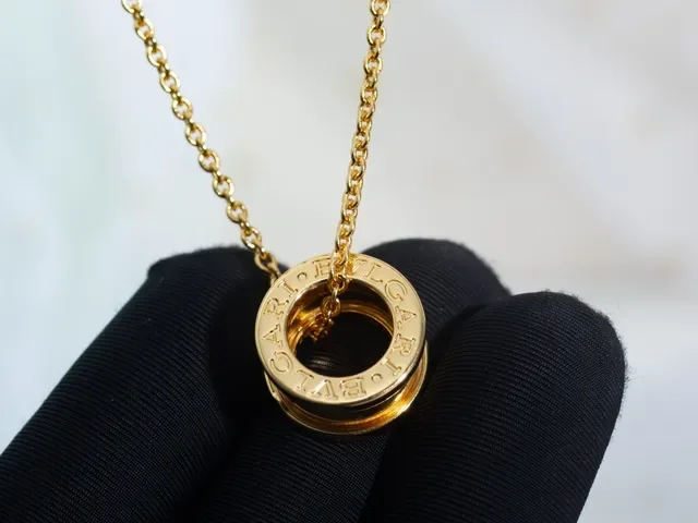 Bvlgari B.zero1 多环金项链 8