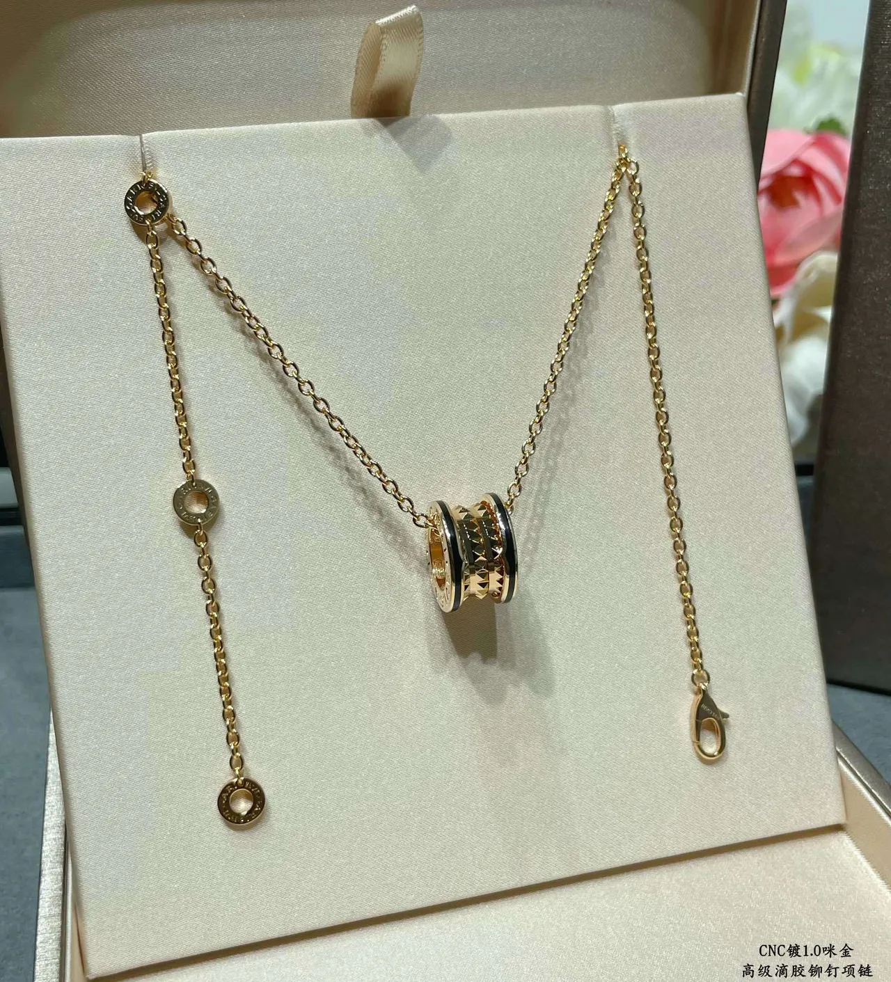 Bvlgari B.zero1 ذهب وردي أسطواني إطار قلادة سلاسل 4