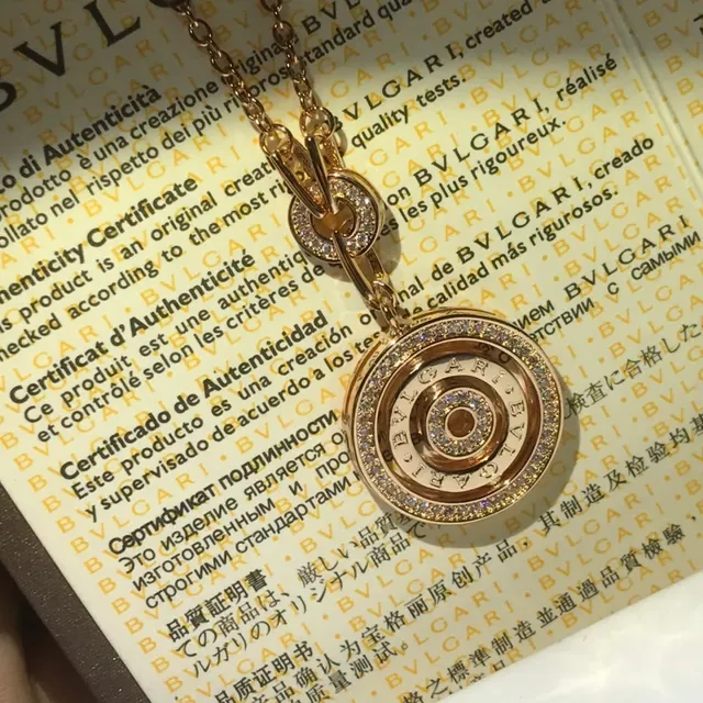 Bvlgari B.zero1 घूमने वाला डबल सर्कल पेंडेंट नेकलेस 6