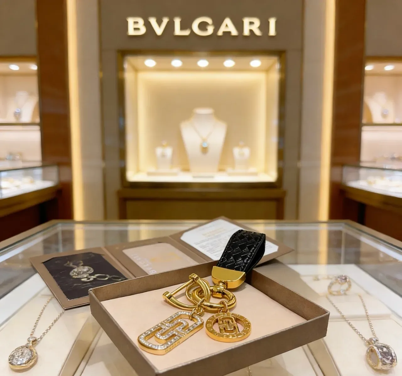 Bvlgari سوار جلد منسوج ذهب أسود معدن مصقول 4